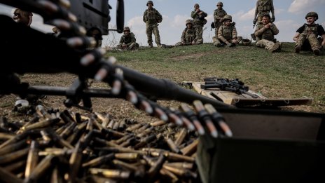Украйна си върна телата на 909 загинали военнослужещи