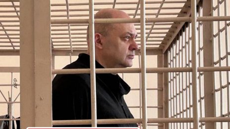 Екс губернаторът на руската Курска област е осъден на 14 години затвор за корупция