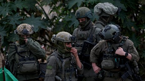 Израел мобилизира 100 000 запасняци