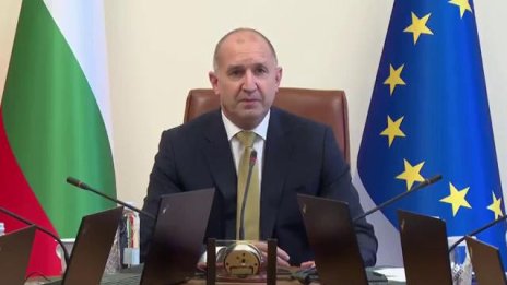 Радев за ударените кораби: Абсолютно недопустима атака в българската икономическа зона
