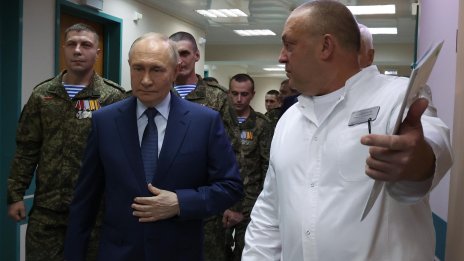 Русия тества "Посейдон": Безпилотно торпедо с ядрен двигател, способно да заличи градове