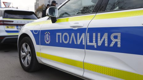 В кадър: Спецакция в София, Бургас и Айтос срещу купуването на гласове