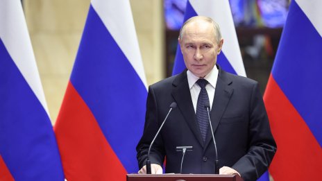 Русия шпионира НАТО, как Путин се възползва от слабите морски закони