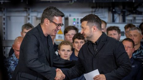 Бърнам към Зеленски: Великобритания е на 100% зад Украйна