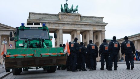 Съд в Берлин се произнася по дело срещу членове на "Хамас&ldquo; за укриване на оръжие в България