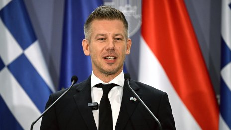 Унгарският парламент откри пътя към отстраняването на президента