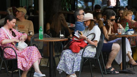Застаряваща България, липса на медици и нарастващи разходи