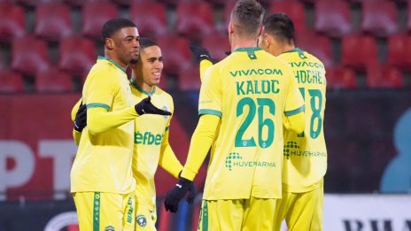 Лудогорец победи Берое и стопи на 7 точки разликата с Левски