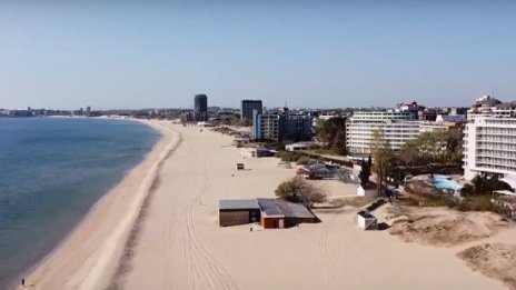 26 български плажа получиха "Син флаг" за сезон 2026 г.