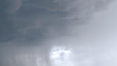 Пороен дъжд наводни къщи и дворове в област Монтана
