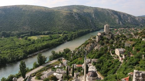 Американец загина при инцидент в Босна и Херцеговина