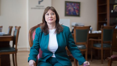 Омбудсманът Велислава Делчева с първа приемна за гражданите СНИМКИ