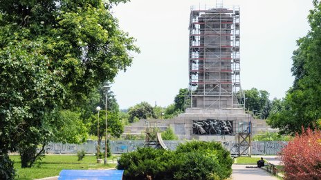 Две години от демонтирането на ПСА: Бъдещето на паметника е неясно 