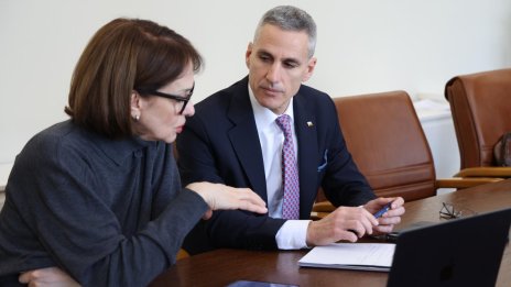 Христо Грозев ще помага на кабинета в битката с хибридните заплахи 