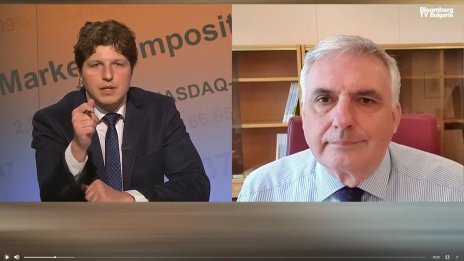 Калфин: Радев е избран да бори олигархията, не да ни отделя от ЕС