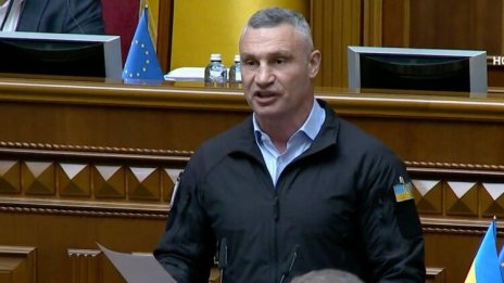 Къде е ПВО и къде са милиардите? Кличко обвини властта, че блокира средствата за Киев