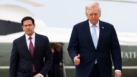 Марко Рубио, хамелеонът във военната стая, който омаловажава амбициите си