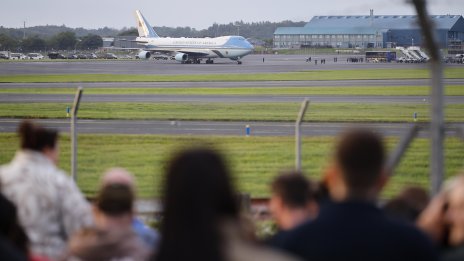 Колко ще струва обновяването на „безплатния“ Air Force One?