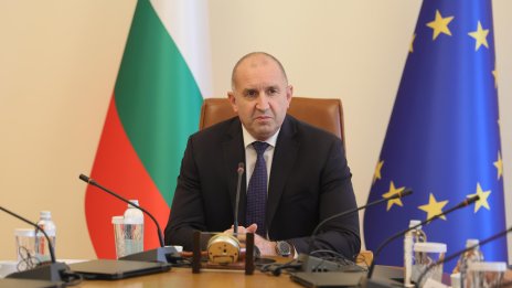 Радев: Американските самолети ще напуснат летище "Васил Левски" до края на юни ВИДЕО