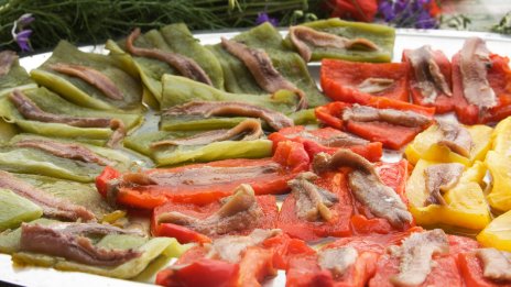 Рецептата Dnes: Салата с печени чушки