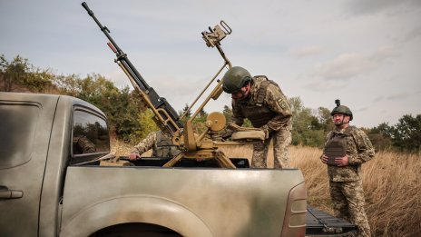 Зеленски отхвърли идеята за буферна зона на фронта