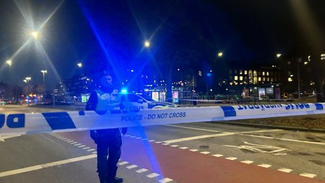 Автобус се вряза в спирка в Стокхолм, трима са загинали