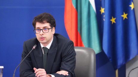 Пеканов: ЕК вече размразява 370 млн. евро 