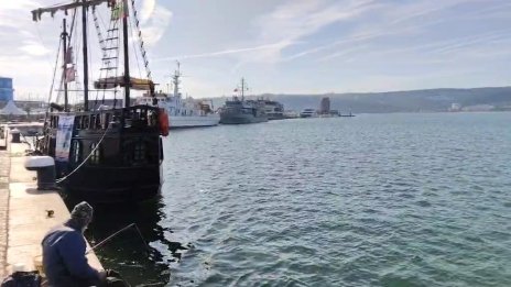 Няма замърсяване на морето след атаката с дронове срещу двата кораба