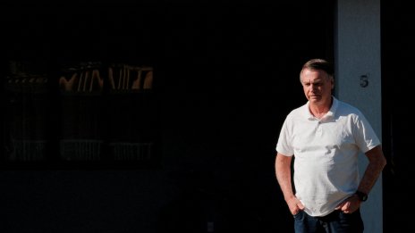 Екс президентът на Бразилия Болсонаро е арестуван в дома си