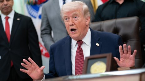 Тръмп поискал ядрените кодове на САЩ, но му били отказани? ВИДЕО