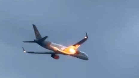 Двигател на самолет се запали малко след излитане от Корфу ВИДЕО