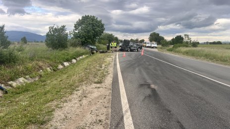 Жертвите на тежката катастрофа край Бургас станаха две