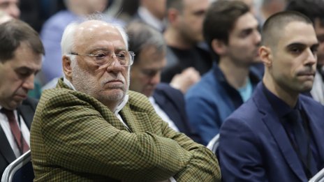 Емилиян Гебрев за взривовете: Демерджиев беше подведен да говори за саботаж