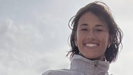 Стефани вече е при семейството си, защо е била в планината - загадка