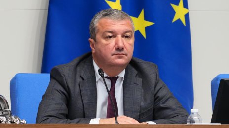 Стойнев, БСП: Без мерки от кабинета смъртта на рафинерията в Бургас е предизвестена