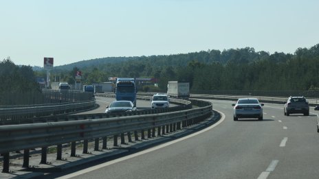 13 700 чужденци превишили скоростта у нас за месец