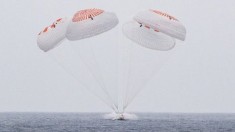  SpaceX и NASA завършиха успешно мисията "Екипаж-10"
