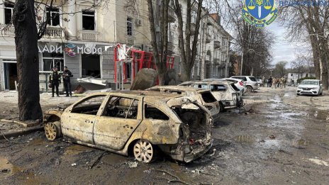 Войник от церемонията в Суми: Нямам нужда от тези медали и документи