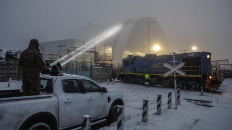 Частично разглобяват защитния саркофаг на АЕЦ "Чернобил"