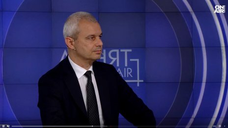 Костадинов за възможното вето на руските санкции: Радев излезе с героично изказване