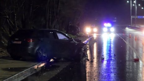 Тежка катастрофа между два автомобила край Благоевград