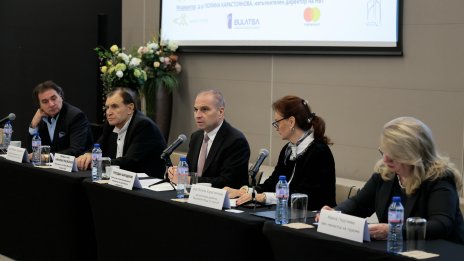 Първите директни полети между България и САЩ стартират през април 2026 г. 