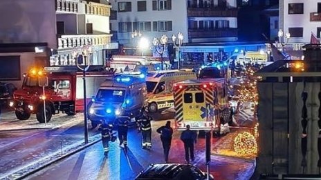 Фоейрверки взривиха бар в Кран Монтана, близо 40 загинаха ВИДЕО