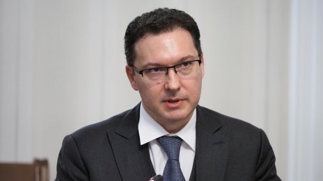 Депутатите ще изслушат Даниел Митов заради протеста