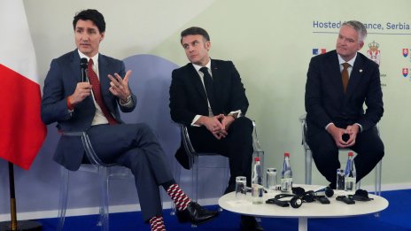Франция с втора среща за Украйна утре, Канада е поканена, но България - не