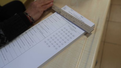 В открито море гласуват моряците от ферибота "Дружба"