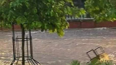 След пороя: Частично бедствено положение е обявено в община Сатовча 