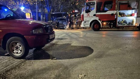 Инцидент в Стара Загора: Верижна катастрофа с четири коли