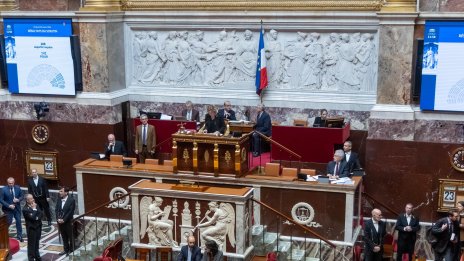 Долната камара на парламента на Франция прие забрана на социалните мрежи за деца