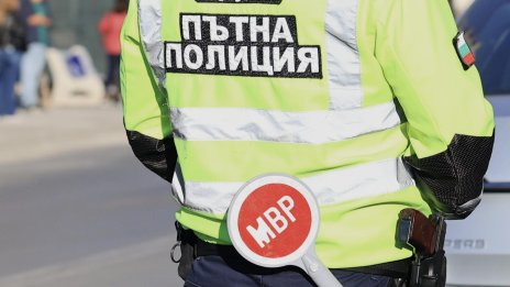 Пияна шофьорка блъсна пешеходец в Ямбол